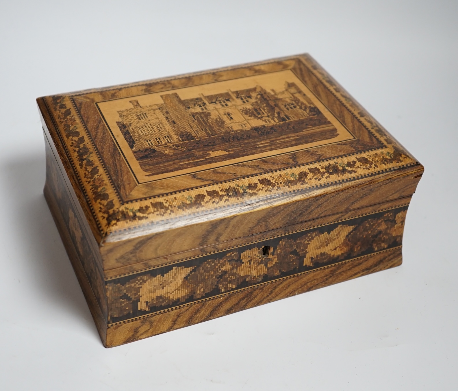 A 19th century Tunbridge ware box, view of Hever Castle, 21cm wide
